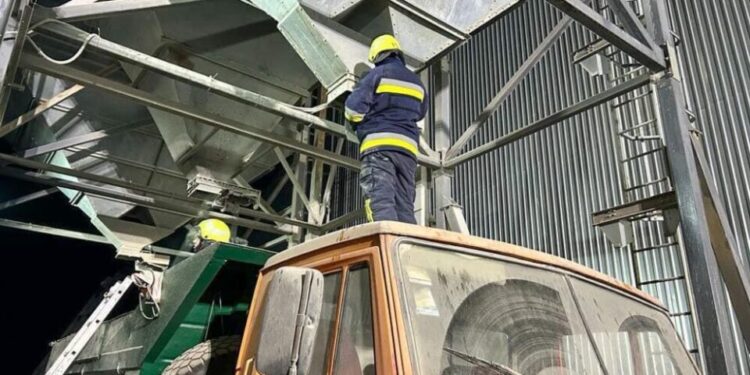 На Тернопільщині чоловік впав у бункер і загинув | Терміново новини Тернополя