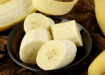 Названо продукти, які допоможуть краще виспатися вночі – Экономика