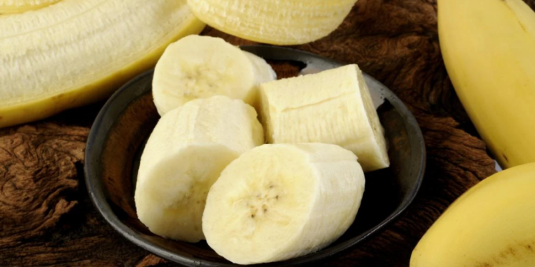 Названо продукти, які допоможуть краще виспатися вночі – Экономика