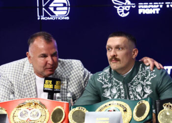 “Никто не верил”: Менеджер Усика оценил достижения своего подопечного – Спорт ):Бокс