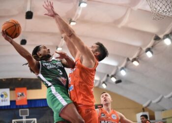 Політехніка-Галичина обіграла Черкаські Мавпи на їх майданчику – Федерація баскетболу України