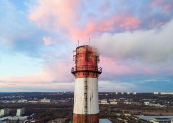 Росіяни обстріляли ТЕС, що викликало дефіцит електроенергії – що робити запоріжцям, щоб уникнути відключень світла | Новости Запорожья