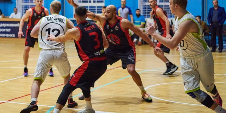 Самбір та Селф Мейд зіграли найрезультативніший матч сезону Вищої ліги – Федерація баскетболу України