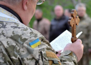 “Сповідали, служили, причащали в окопах”: військовий капелан з Івано-Франківська про священників на фронті