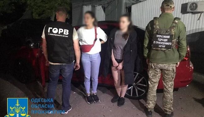 Справу однієї з груп перевізників ухилянтів, затриманих в липні, скерували до суду