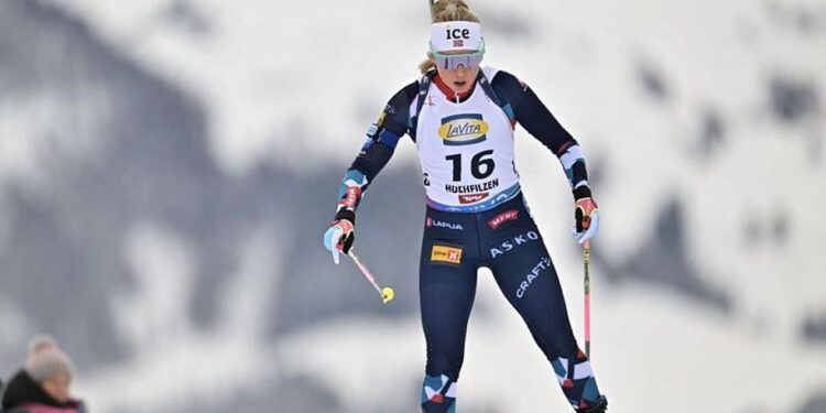 Тандреволд стала победительницей женского спринта в Хохфильцене | Биатлон |