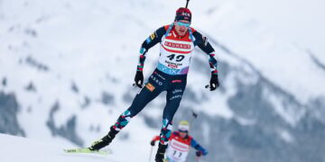 Тарьей Бе выиграл спринтерскую гонку на этапе КМ в Хохфильцене | Биатлон |