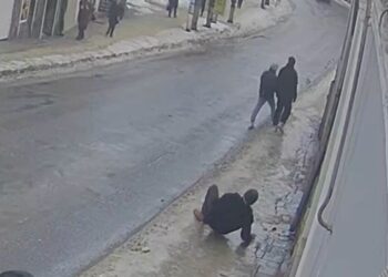 У Бучачі на слизькому тротуарі травмувався чоловік 13 грудня