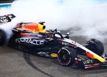 У Ферстаппена — найвища зарплата серед гонщиків «Формули-1» у 2023 році – Экономика