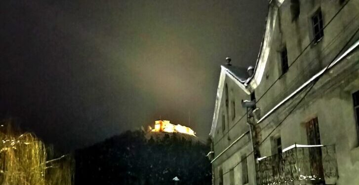 У Кременці більше не підсвічують руїни на Замковій горі