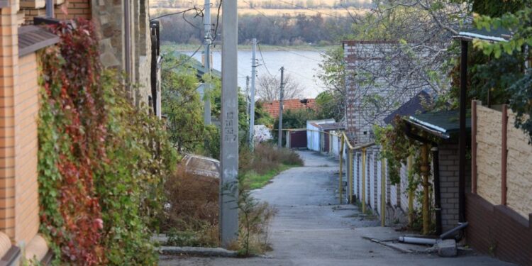 У пошуках світла: як живе херсонська Воєнка – Херсон