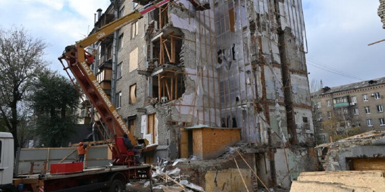 У Запоріжжі готують до відбудови ще три багатоповерхівки – за якими адресами  | Новости Запорожья