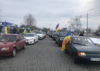 У Запоріжжі рідні військовополонених провели акцію до Різдва – що відомо | Новости Запорожья