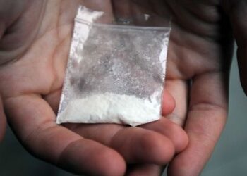 У Жашкові чоловік торгував наркотиками, які дозволяв вживати у своєму помешканні