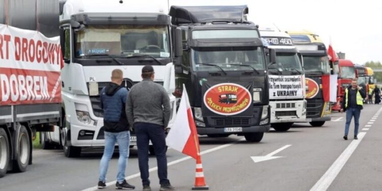 Україна та Польща напрацювали заходи для розблокування кордону. Деталі – Экономика