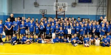 В Ужгороді провели новорічно-різдвяне свято – Федерація баскетболу України