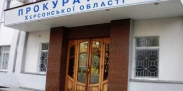 Внаслідок російського обстрілу Херсонщини поранені двоє людей: правоохоронці розпочали провадження