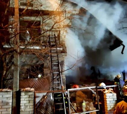 Внаслідок вибуху газу в будинку у Львові загинули троє людей