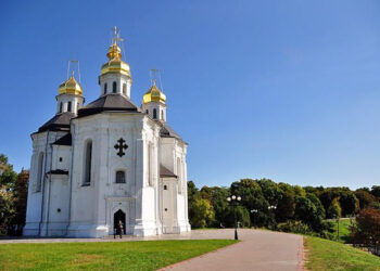 “Ворог знищив 350 святинь на території нашої держави”, — очільниця Івано-Франківської  ОВА