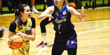 Жіноча Суперліга: Франківськ-Прикарпаття дожав в кінцівці Рівне, перша перемога Динамо – Федерація баскетболу України