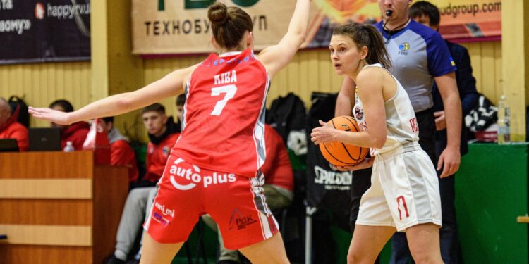 Жіноча Суперліга: Київ-Баскет продовжив переможну серію, Франківськ-Прикарпаття вдруге здолав Рівне – Федерація баскетболу України