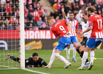 «Жирона» с Довбиком и Цыганковым в основе обыграла «Валенсию» в матче 15 тура Ла Лиги