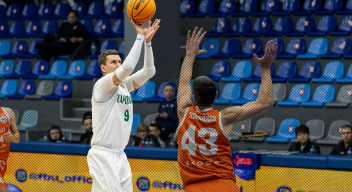 Запоріжжя переграло Кривбас у Суперлізі | Баскетбол |