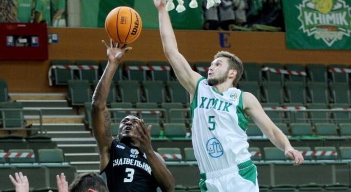 Черкаські Мавпи підписали Марченка | Баскетбол |