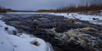 У Київській області почалися різкі коливання рівнів води у річках | Новини Київ