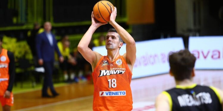 Андрій Агафонов – кращий гравець першої частини сезону Суперліги Favbet за показником РЕ – Федерація баскетболу України