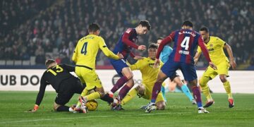 «Барса» в феерическом матче против «Вильярреала» проиграла и пропустила 5 голов