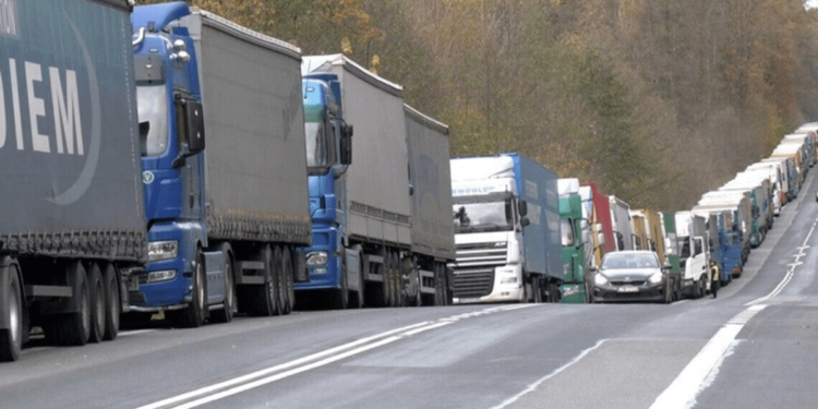 Блокаду кордону Польщі з Україною відновлять: скільки вона триватиме | |