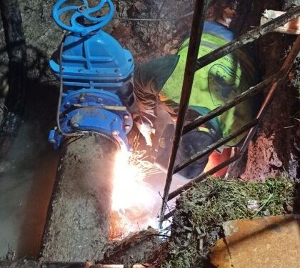 Через ремонт водопроводу мешканці одного із мікрорайонів Львова залишилися без води