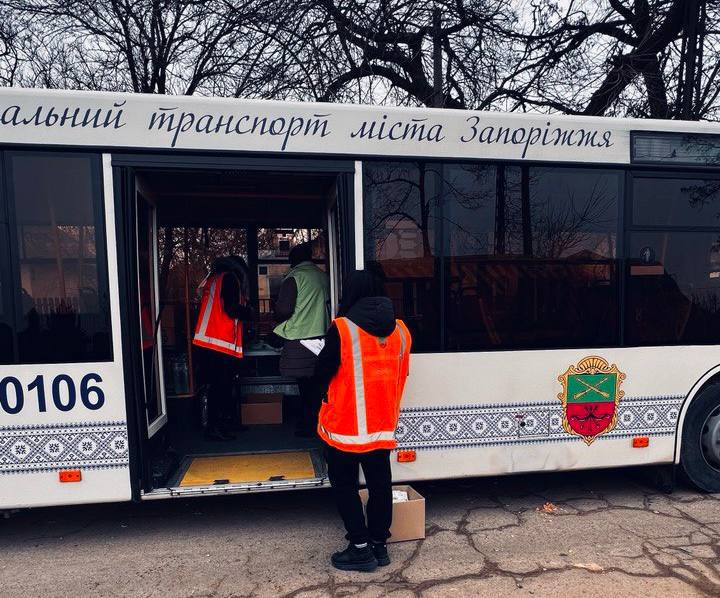 На місцях прильоту працюють всі міські служби – куди звертатись запоріжцям