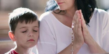 Діти у храмі: сім порад для батьків