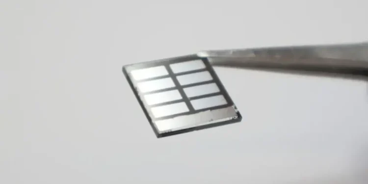 Нова технологія може зробити сонячні панелі у 2-4 рази дешевшими — ТЕХНОЛОГИИ