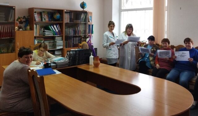 Фахівці Черкаського ЦКПХ продовжують говорити про ментальне здоров’я із жителями області — Новини Черкащіни