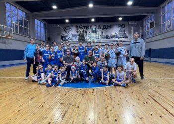 Гравці Дніпра провели майстер клас з вихованцями СДЮСШОР-5 – Федерація баскетболу України