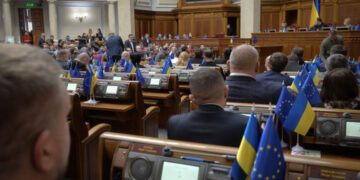 Мешканці заходу висловились щодо поновлення трансляцій Ради та присутності журналістів на засіданнях під час воєнного стану