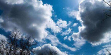 Мінлива хмарність без значних опадів: синоптики дали прогноз погоди на понеділок, 29 січня