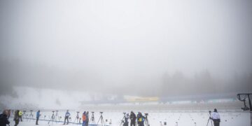 Мужской спринт в Оберхофе на этапе КМ перенесен | Биатлон |