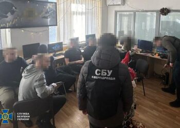 Нацполіція ліквідувала масштабну мережу кол-центрів в Одесі та ще 15 містах