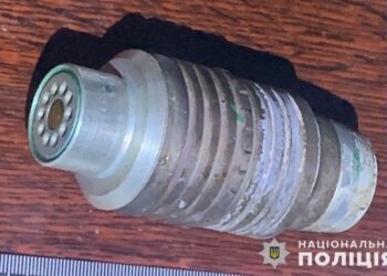 Носив з собою гранату чоловік у Тернополі