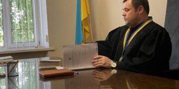 Одеському судді Лонському продовжили термін відсторонення від роботи