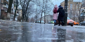 Ожеледиця на дорогах в Житомирській області: як вберегтись від травмування | Журнал Житомира