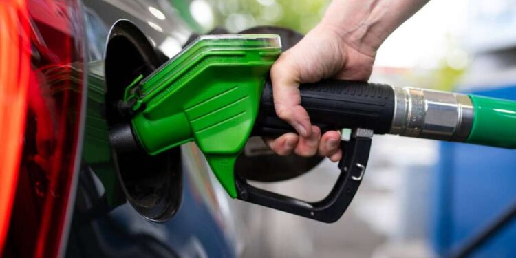 Пальне Євро-3 і Євро-4 можуть заборонити в Україні |  |