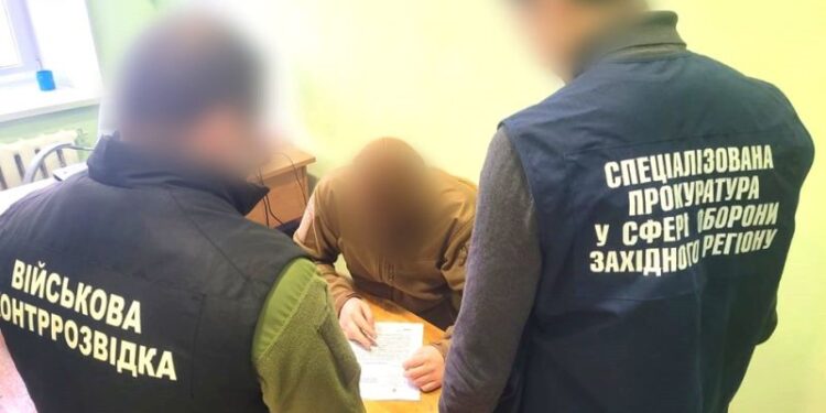 Полковник отримав підозру за розтрату більше 650 000 гривень виділених на ремонт паркану —Хмельнитчина