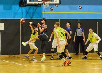 Push-ЦДУ дав бій Селф Мейду, але програв матч Вищої ліги: фотогалерея – Федерація баскетболу України