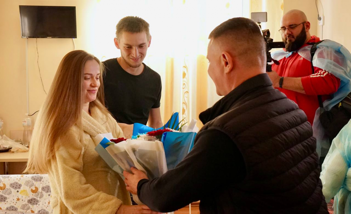 Скільки дітей народилось у Запоріжжі у перші дні нового року - як  назвали перших новонароджених