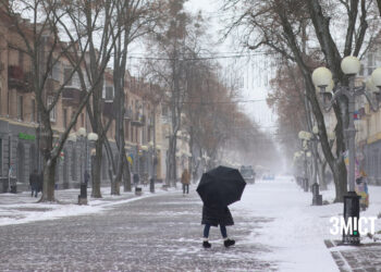 Сніг та ожеледиця: погода на Полтавщині